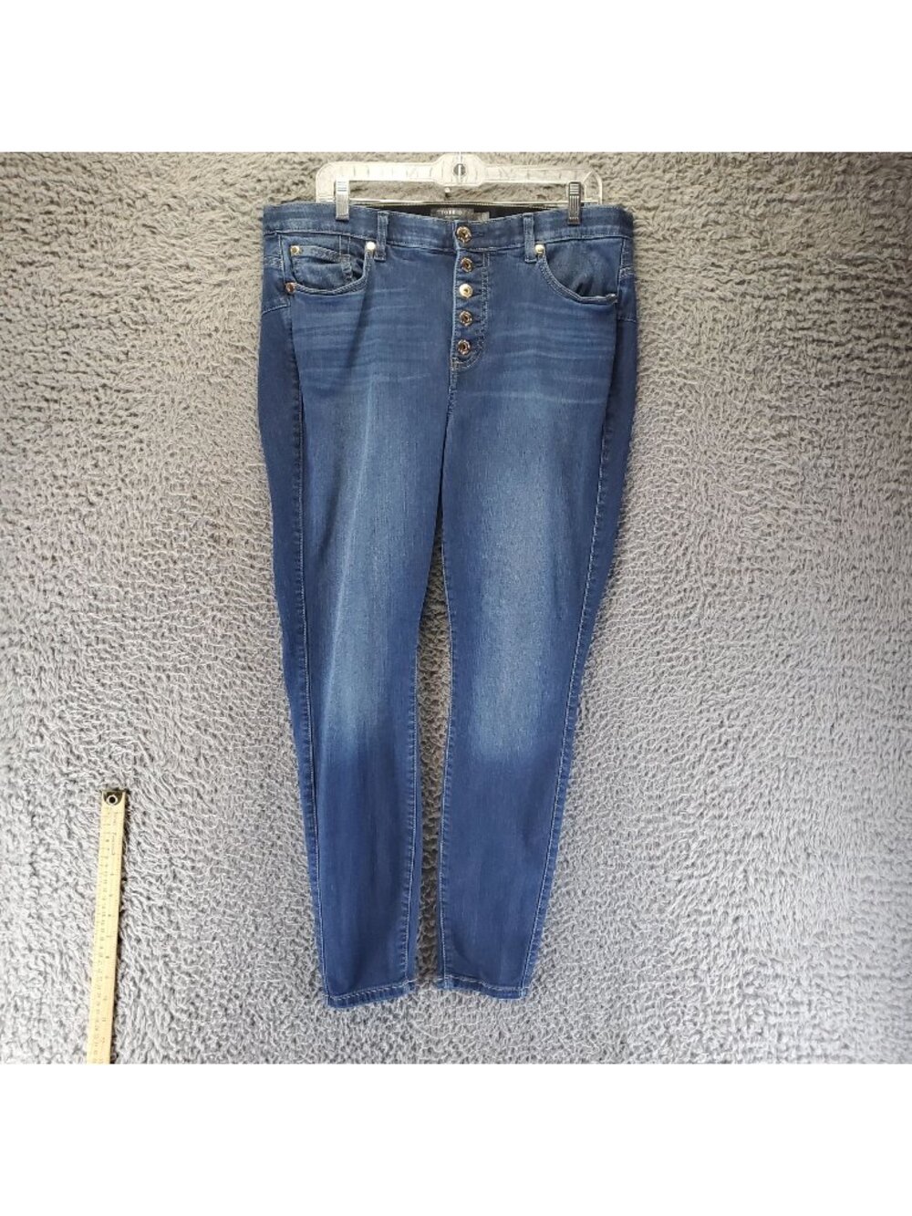 Torrid Jeans Women 16R Blue Bombshell Skinny Premium Stretch Button Fly *Read*